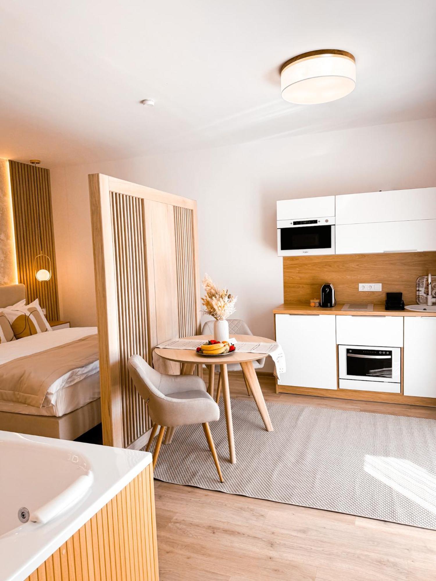 Twin Premium Apartman Tihany Exterior foto